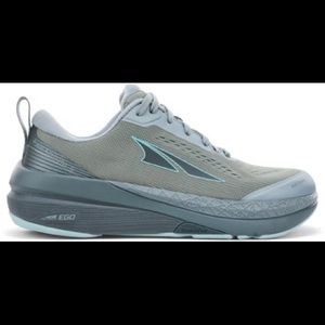 Altar Women’s Running Shoes- Gently Worn